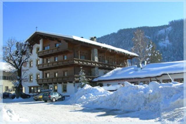 Hôtel Gasthof Ascherwirt à Brandenberg Extérieur photo